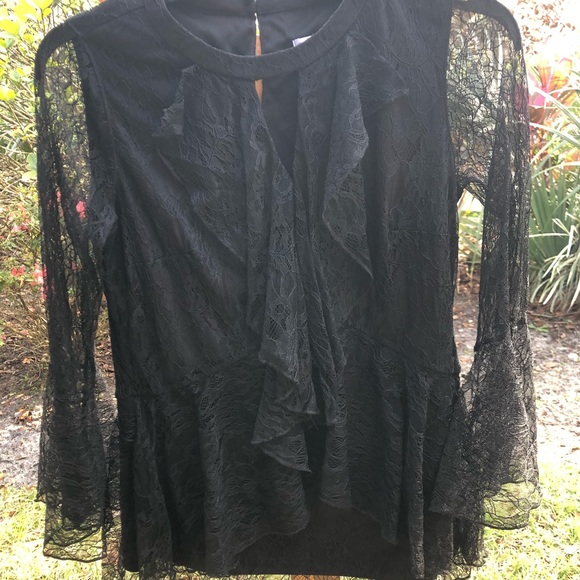 Issac Mizrahi Live black lace long bell sleeve top - Picture 2 of 8